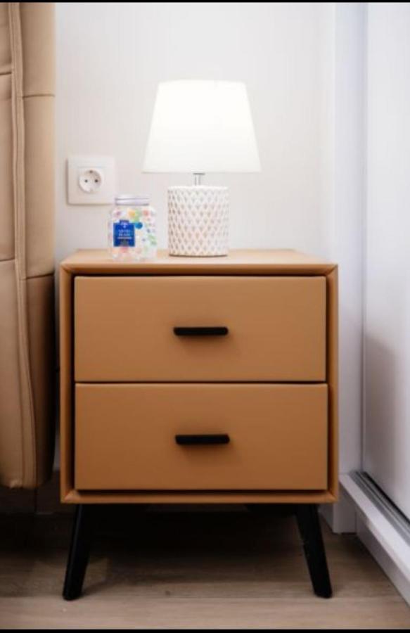 Brand New Apartment Nearby Metro Atene Esterno foto