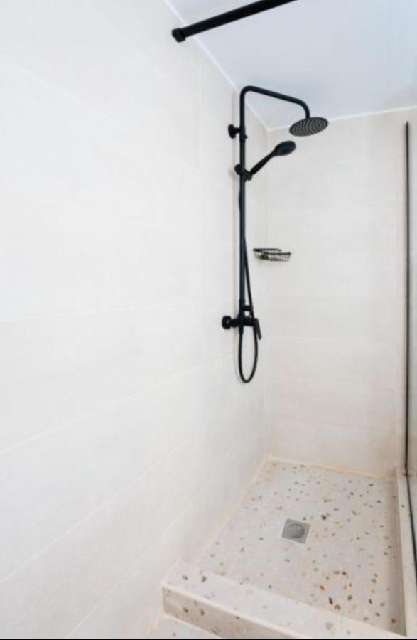 Brand New Apartment Nearby Metro Atene Esterno foto