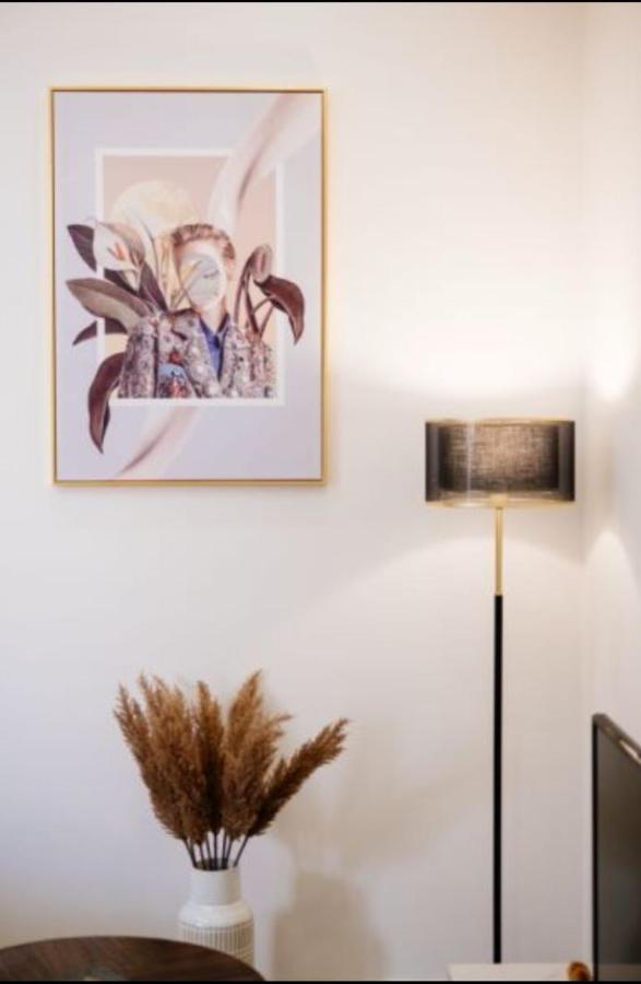 Brand New Apartment Nearby Metro Atene Esterno foto